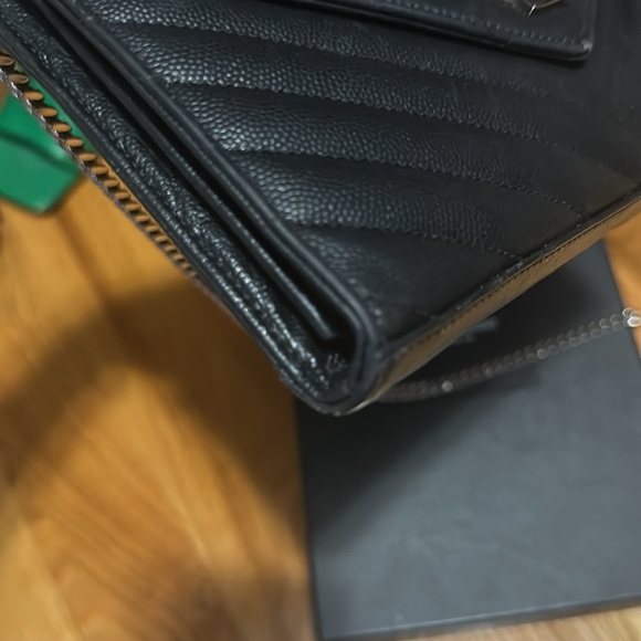 Ysl wallet on chain - Picture 7 of 7